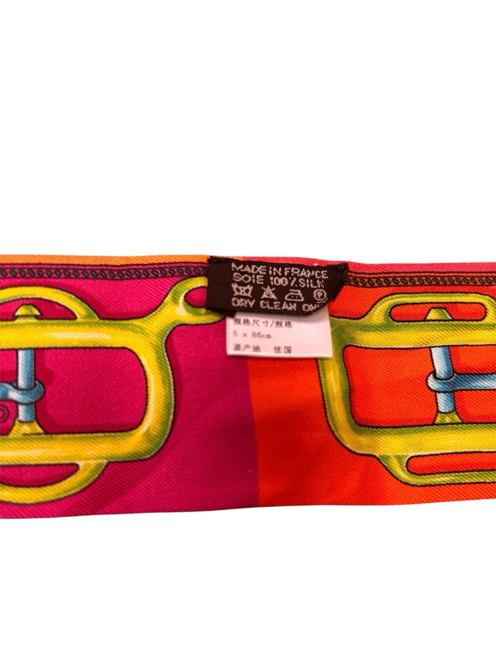 HERMES Twille scarf Attelage buckle 100% silk Pink Orange Red Multicolor - Picture 3 of 3